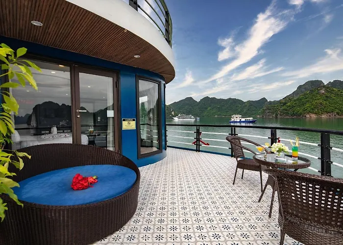  Doris Cruise By Hag 5*