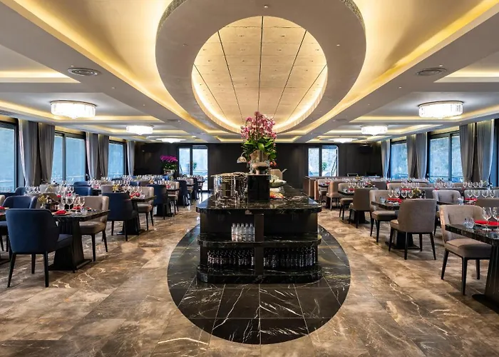Doris Cruise By Hag 5* Ha Long